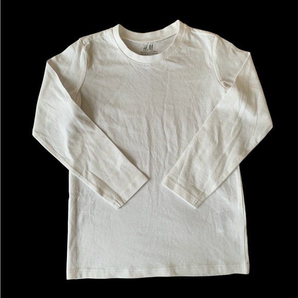 🛍️H&M Classic White Tee Shirt - Picture 1 of 2